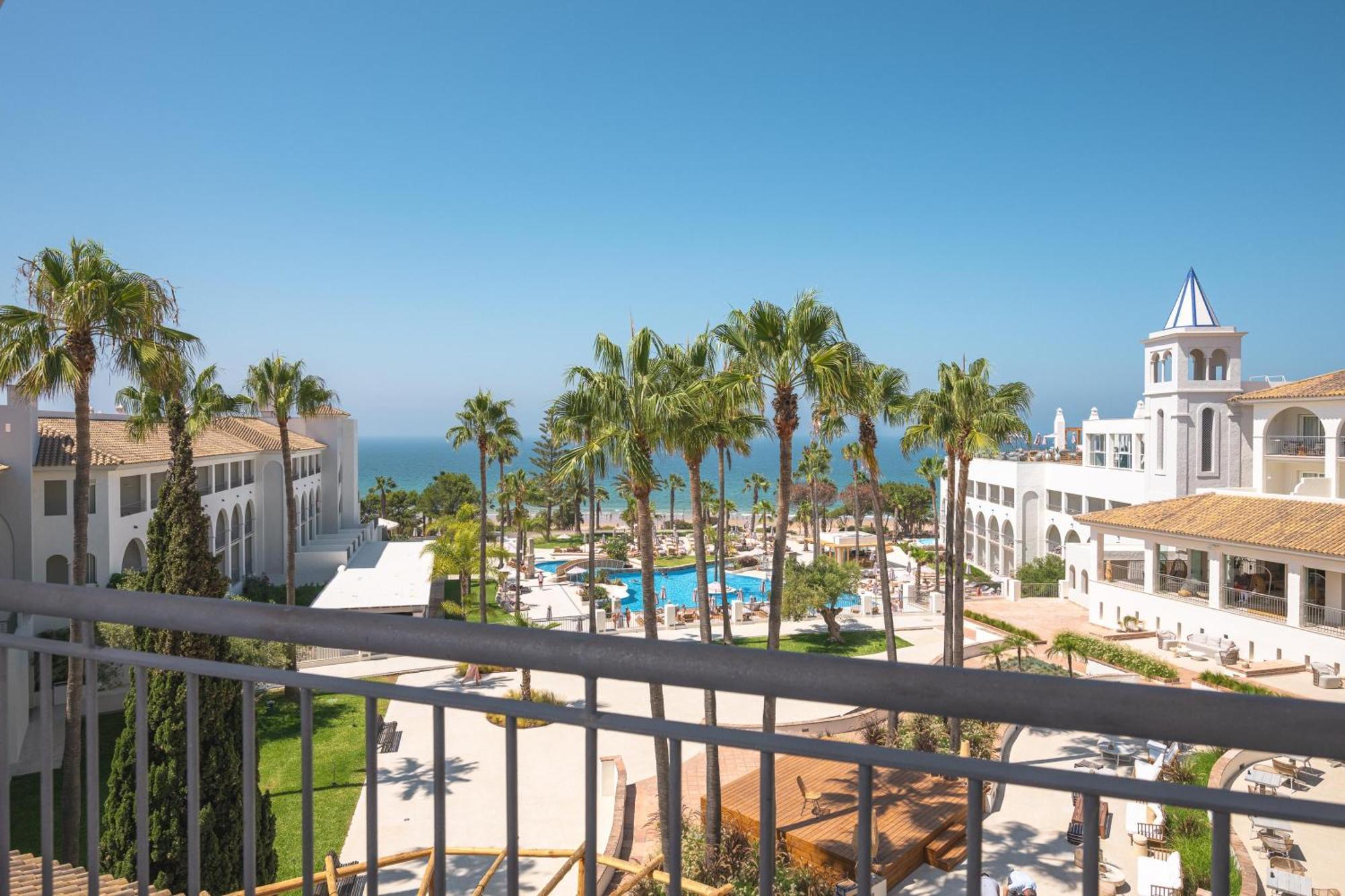 Daia Slow Beach Hotel Conil - Adults Only Recommended Conil De La Frontera Esterno foto